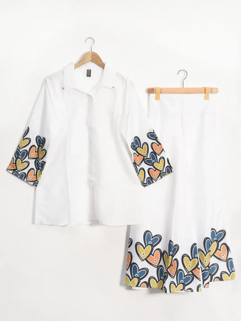Printed shirt and palazzo